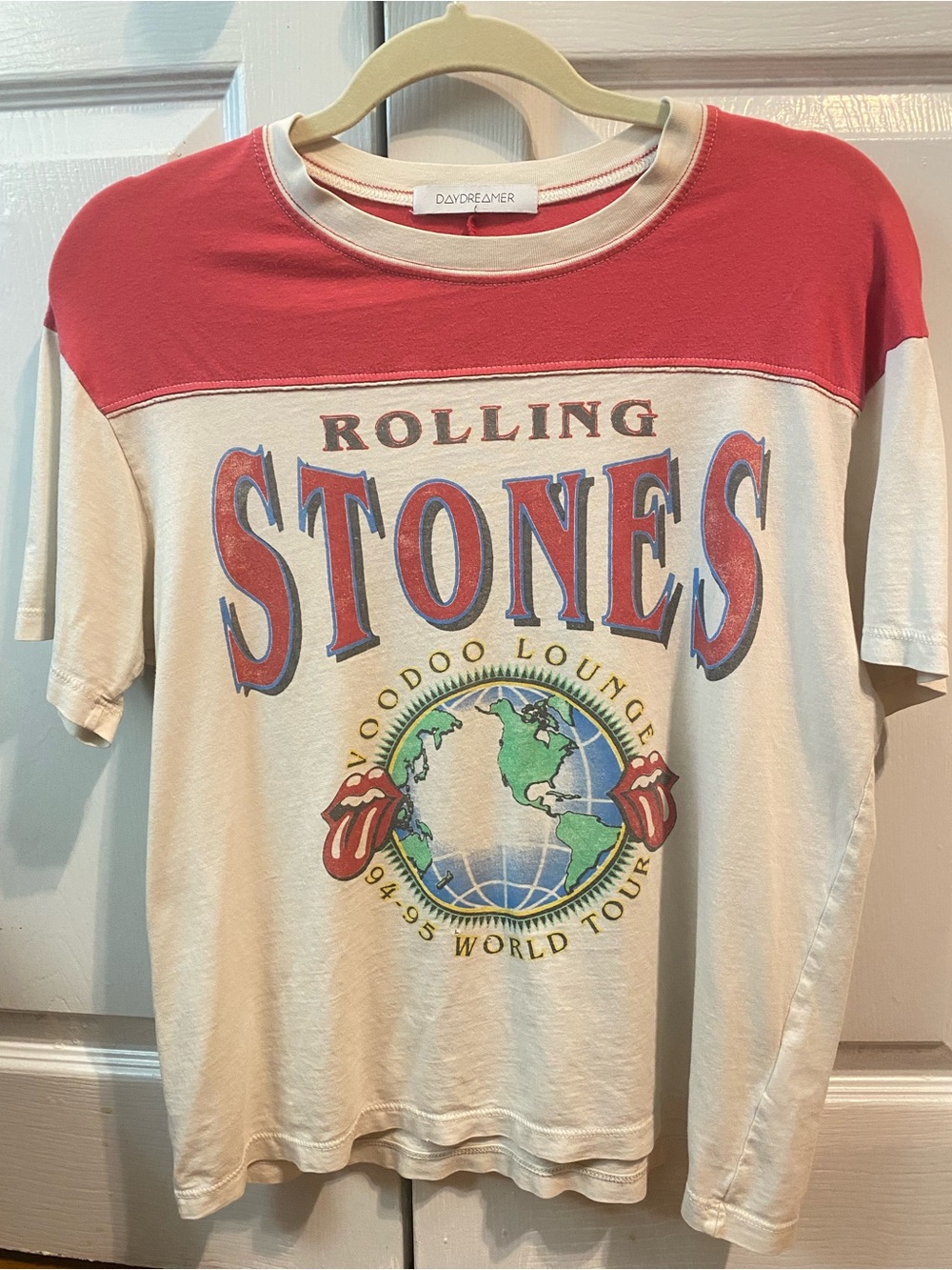 Daydreamer Rolling Stones Voodoo Lounge Graphic Tee - Red and Cream